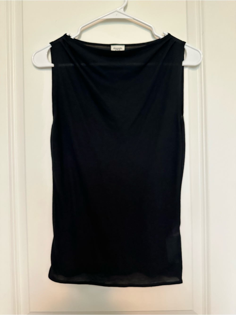 Abercrombie & Fitch Black Sleeveless Tank Top